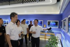 <b>强调要深化使用</b>